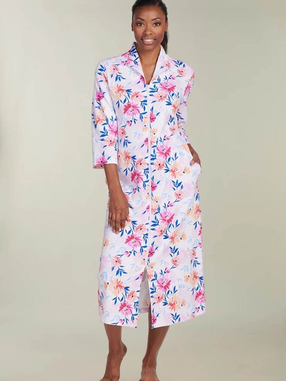 Miss Elaine Floral Button-Front Long Robe in White, Pink & Blue
